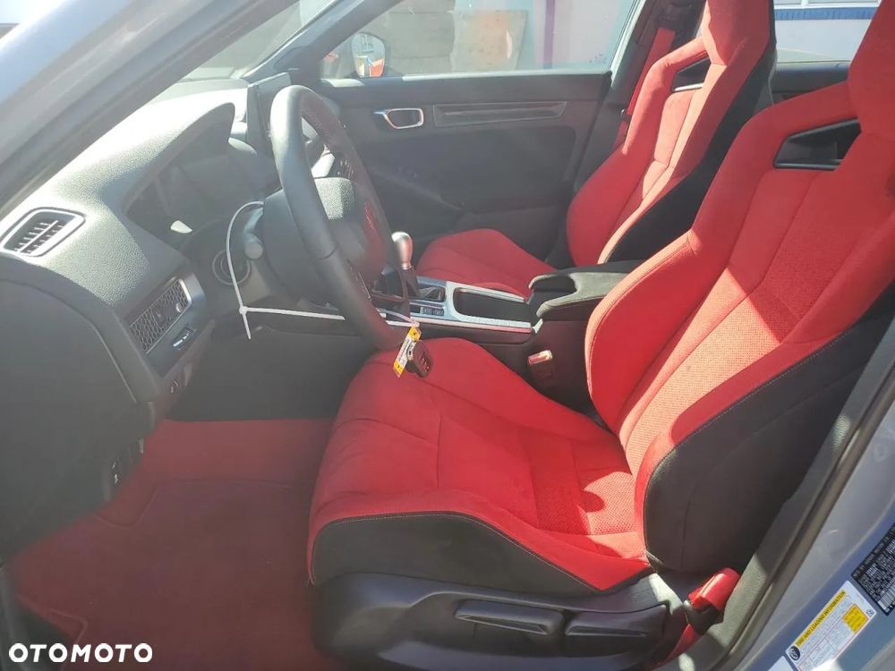 Honda Civic 2.0 T Type R - 9