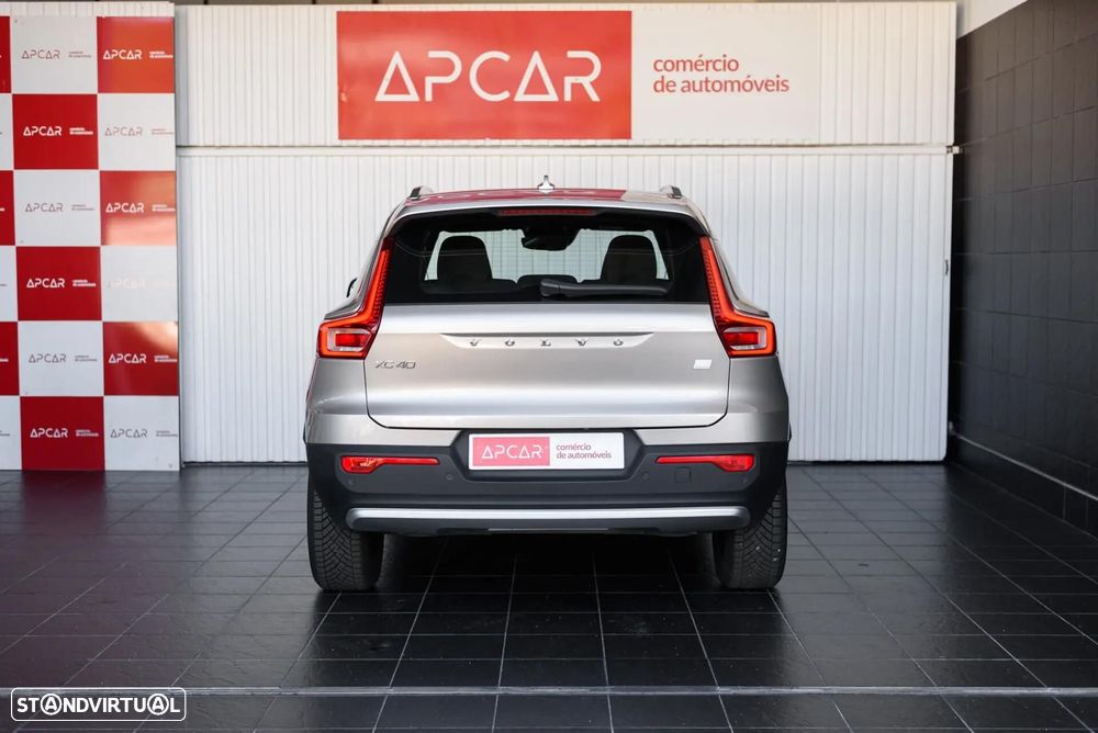 Volvo XC 40 1.5 T4 PHEV Core - 7