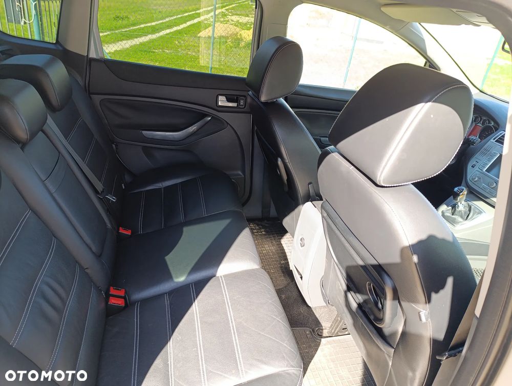 Ford Kuga 2.0 TDCi 4WD Titanium - 10