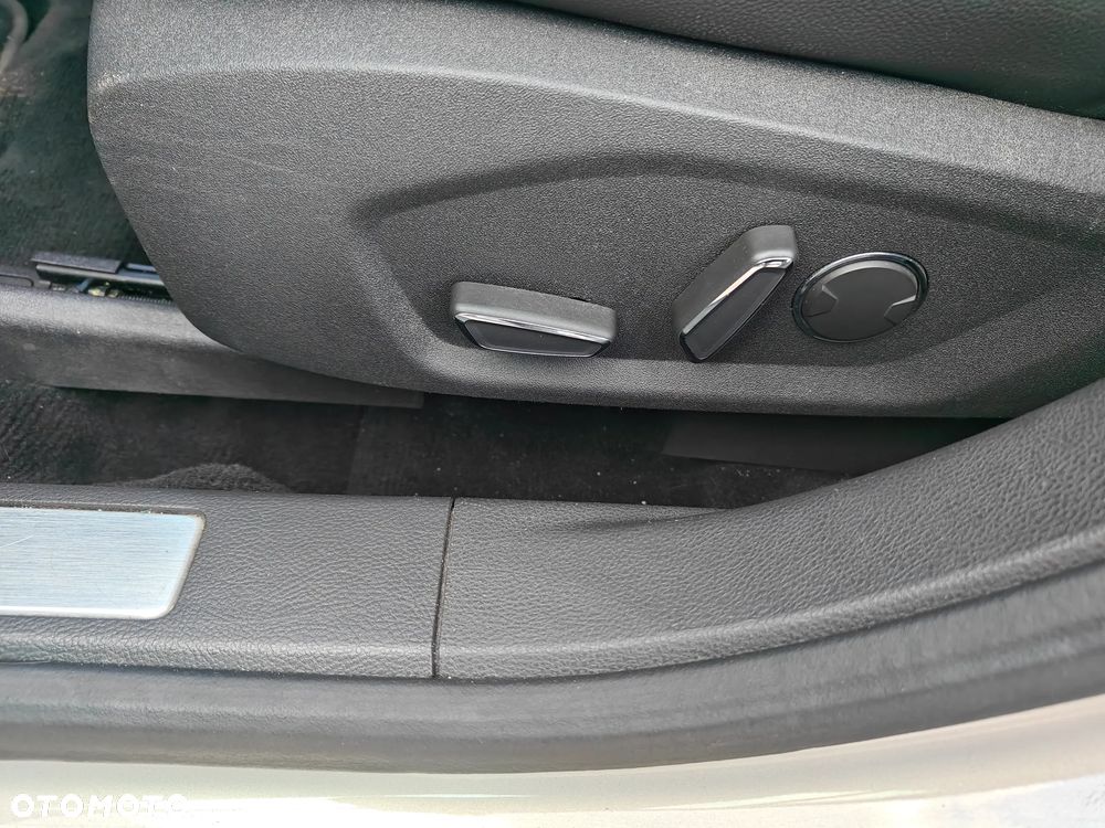 Ford Mondeo 2.0 TDCi STart-Stopp PowerShift-Aut Titanium - 20