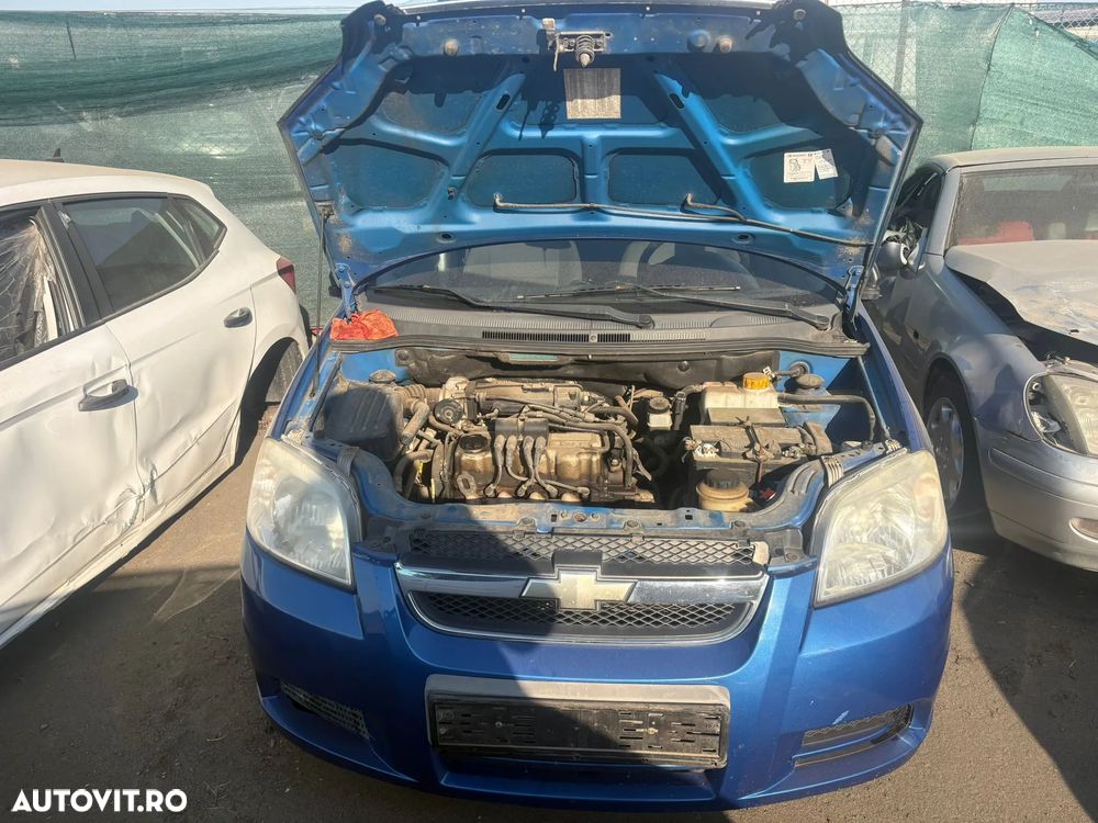 Dezmembrez Chevrolet Aveo - 9