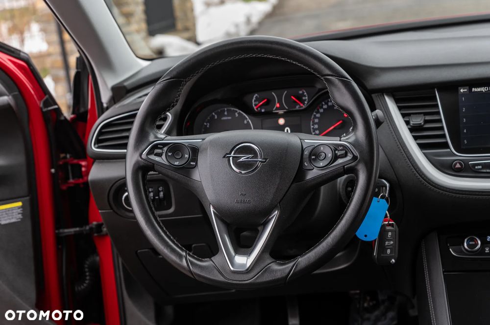 Opel Grandland X 1.2 Start/Stop Business Elegance - 24