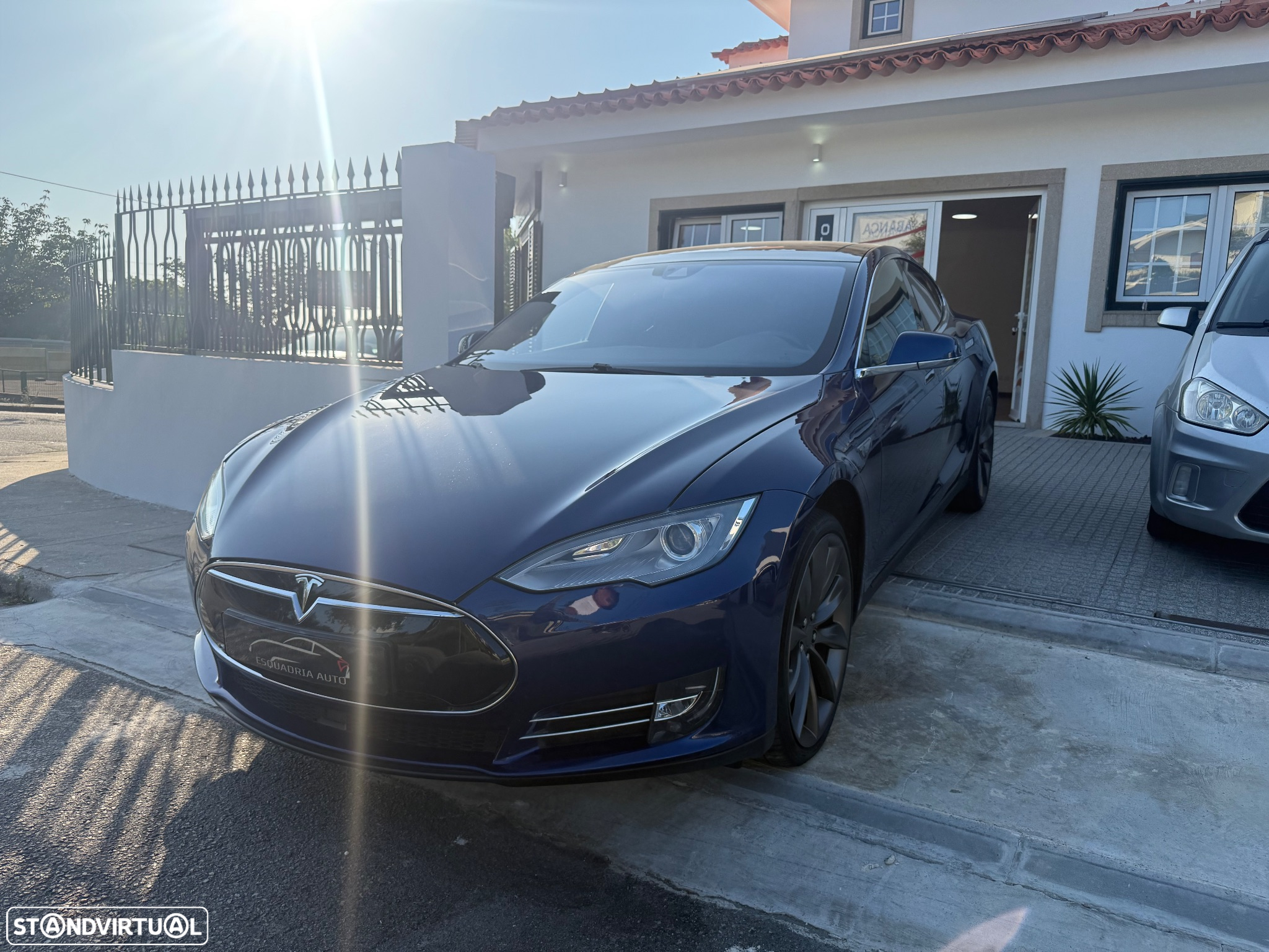 Tesla Model S Performance Ludicrous AWD - 2