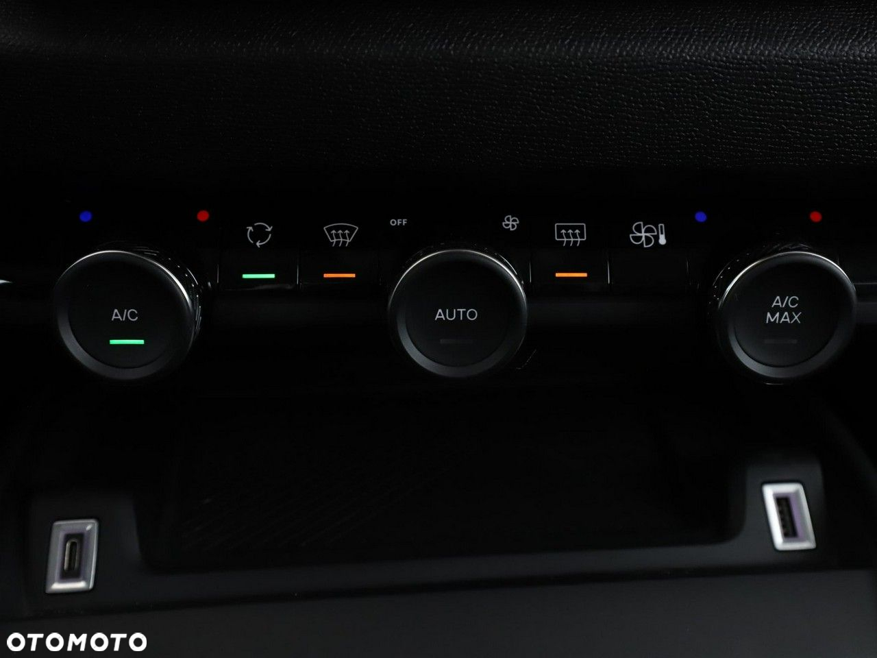 Citroën C4 1.2 PureTech Shine S&S - 31