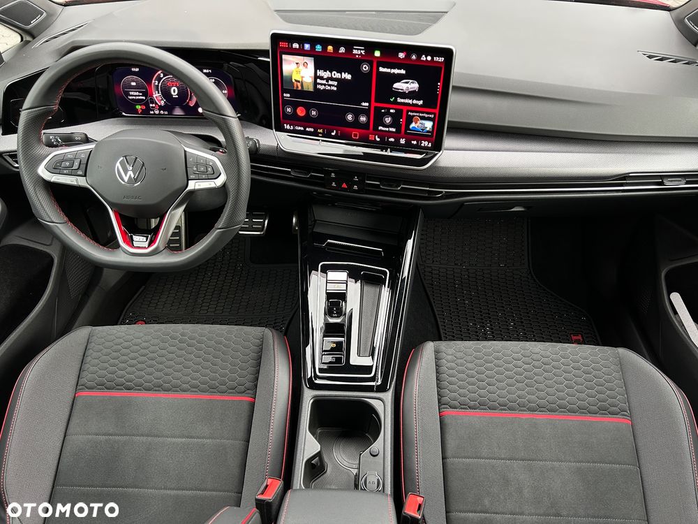 Volkswagen Golf VIII 2.0 TSI GTI Clubsport DSG - 35