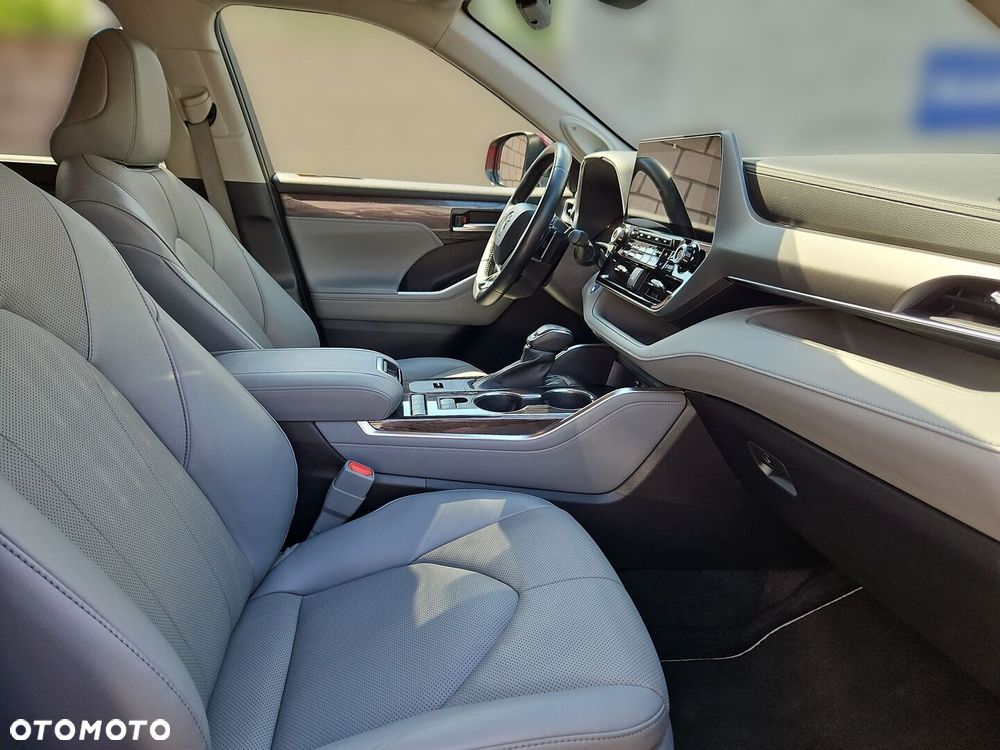 Toyota Highlander - 25