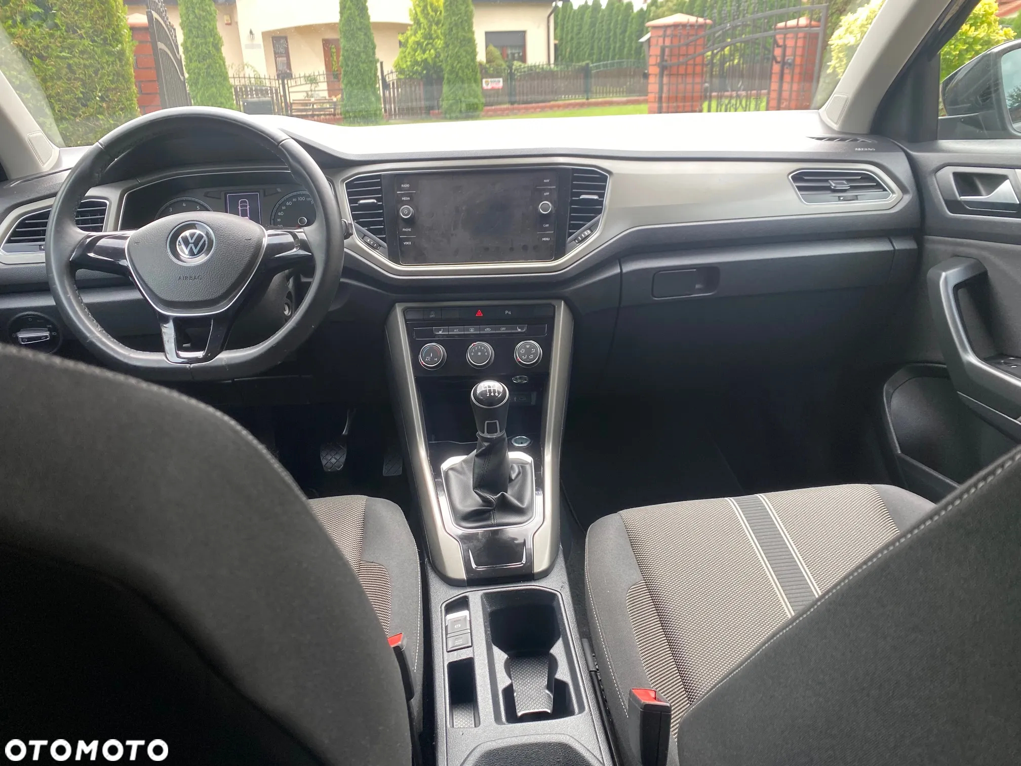 Volkswagen T-Roc 1.0 TSI Advance - 12