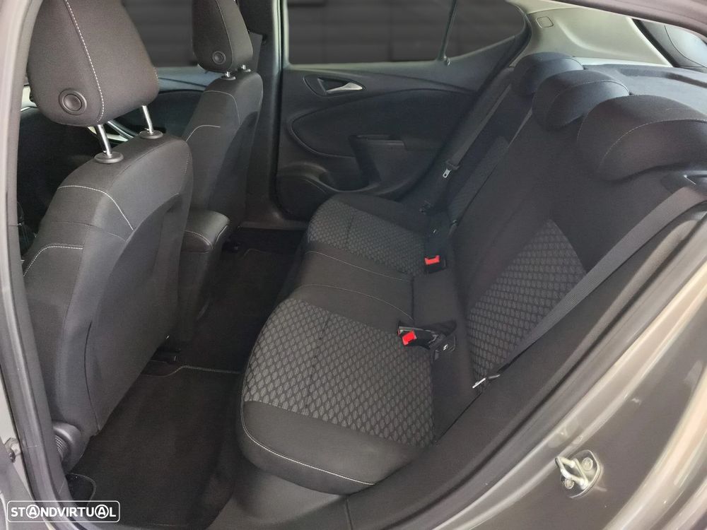 Opel Astra 1.6 CDTI Business Edition S/S - 10