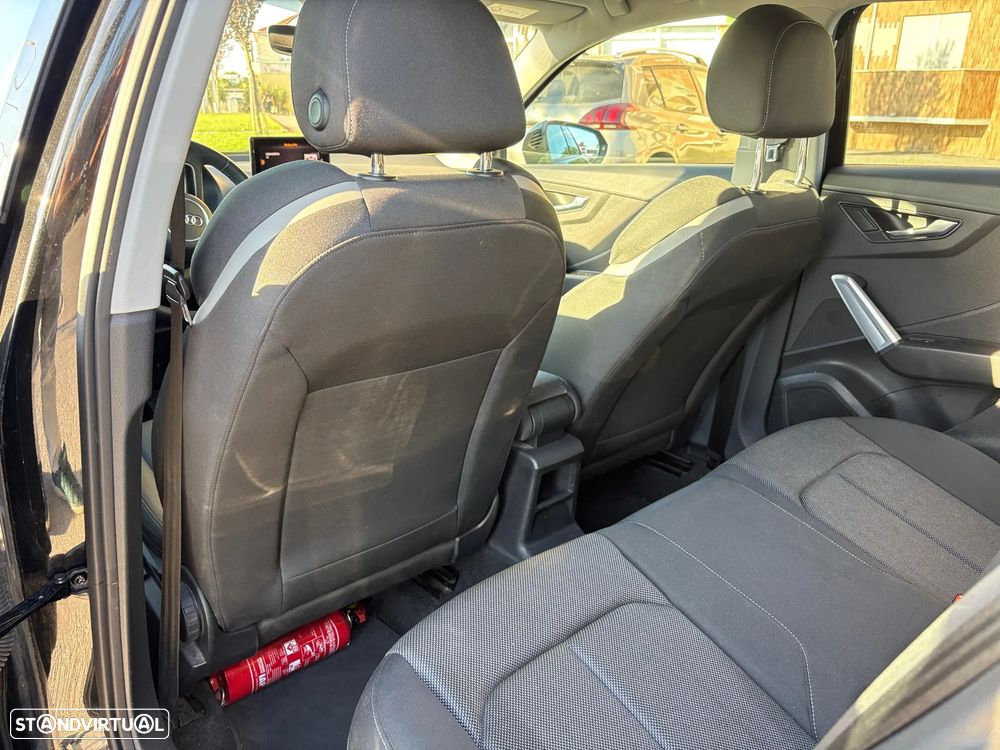 Audi Q2 30 TDI - 19