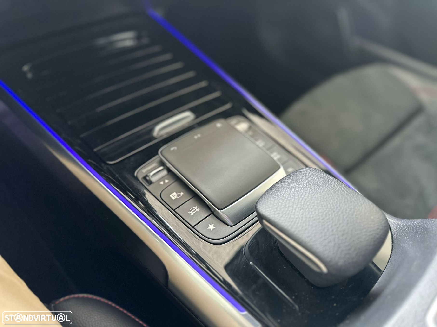 Mercedes-Benz GLB 180 d AMG Line - 26