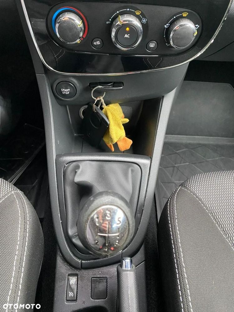 Renault Clio - 15