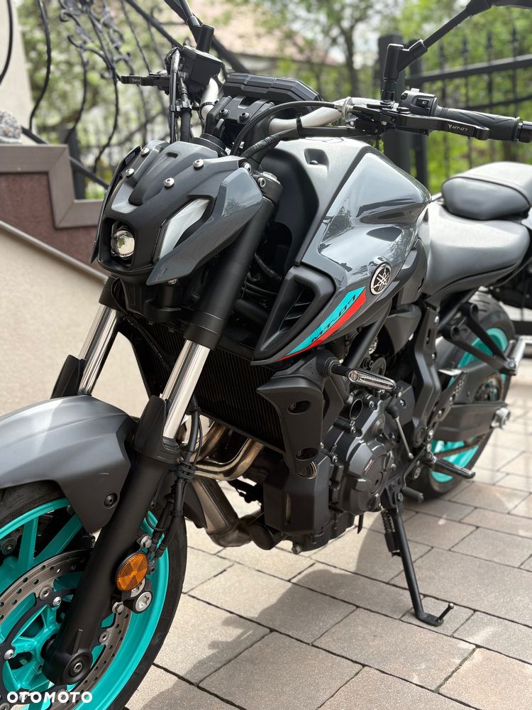 Yamaha MT - 2