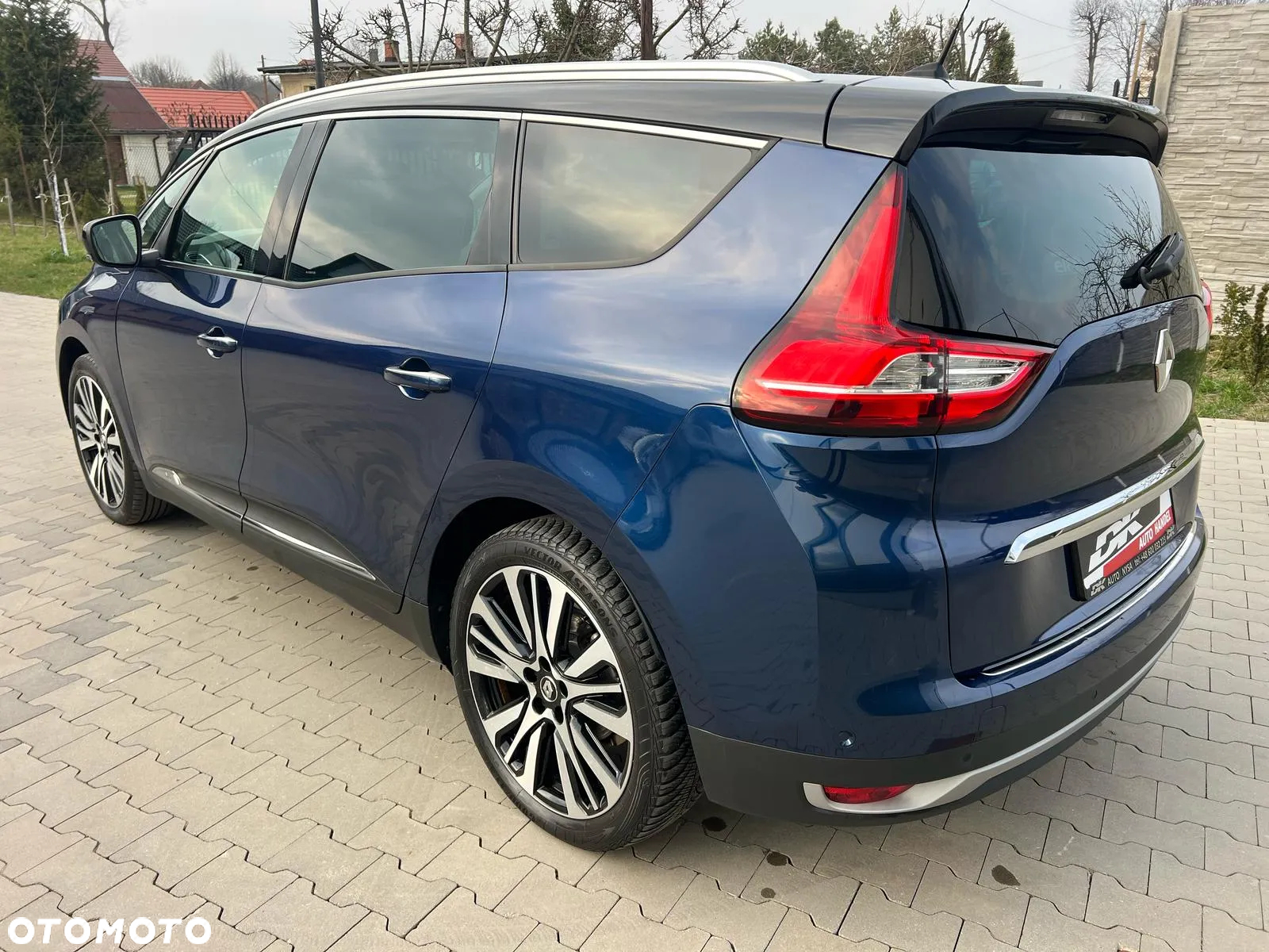 Renault Grand Scenic - 5