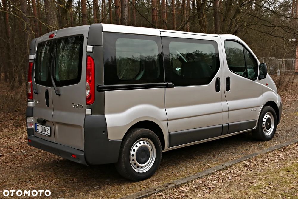 Renault Trafic - 20