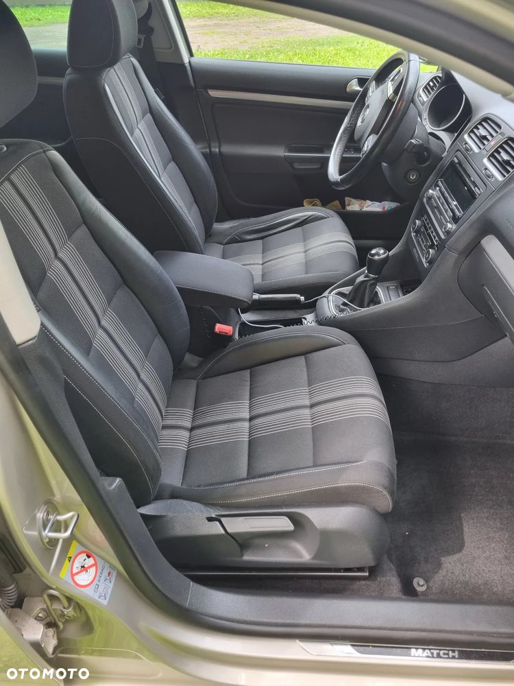 Volkswagen Golf 1.6 TDI Comfortline - 18