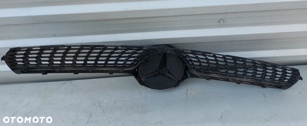 Atrapa grill Mercedes CLA W117 - 6