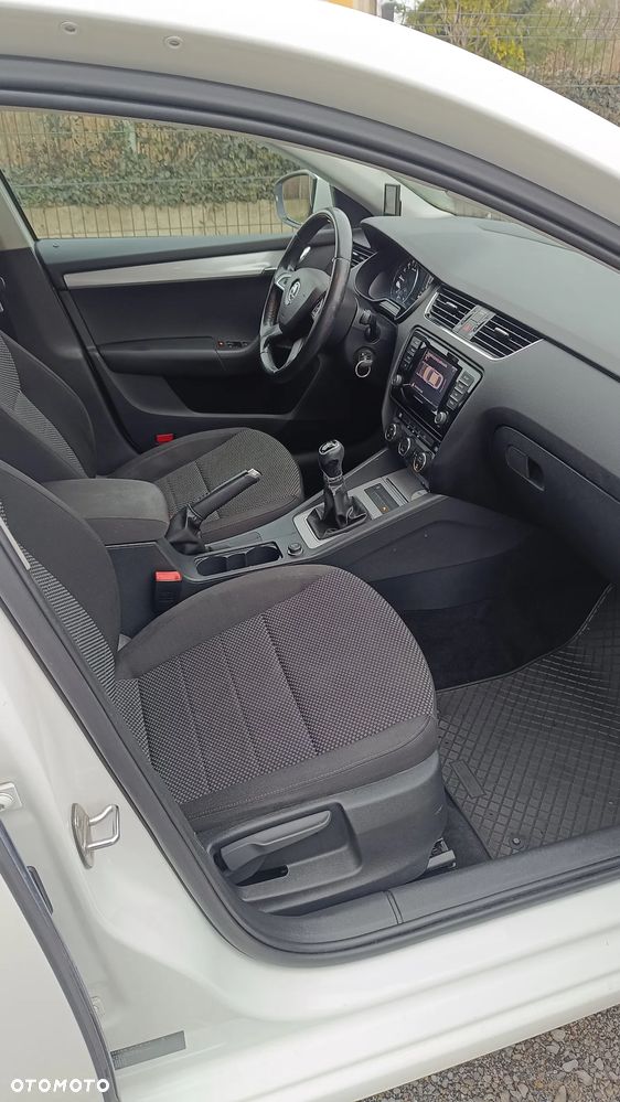 Skoda Octavia 1.6 TDI Ambition - 9