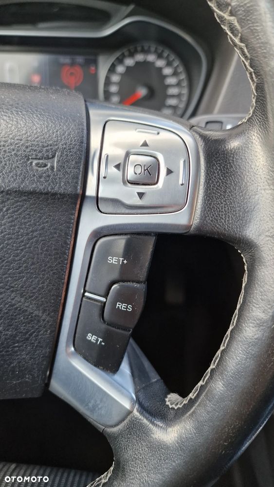 Ford Mondeo 2.0 TDCi Titanium - 35