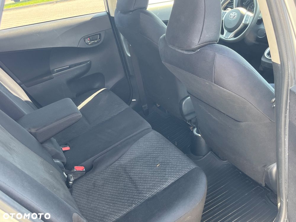 Toyota Verso S 1.4 D-4D - 16