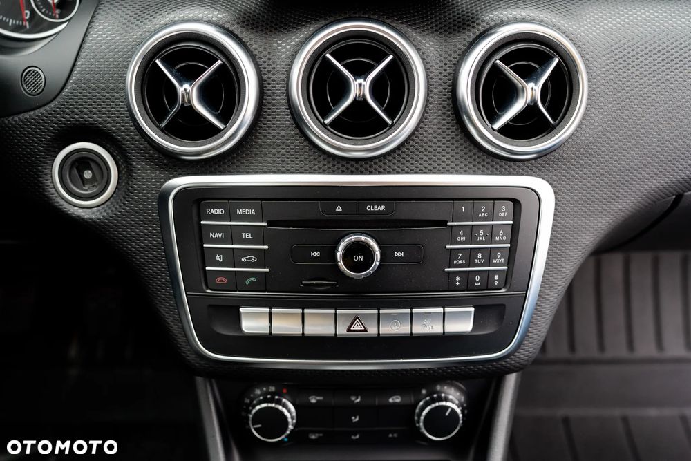 Mercedes-Benz Klasa A 160 Style - 16