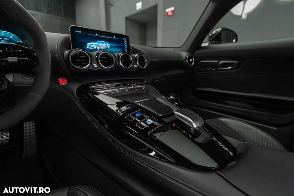 Mercedes-Benz AMG GT Standard - 18