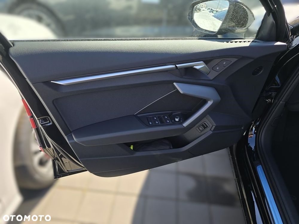 Audi A3 Sportback TFSI mHEV 110 kW Advanced S tronic - 9