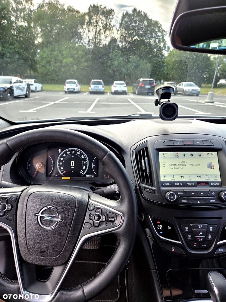 Opel Insignia 2.0 CDTI - 9