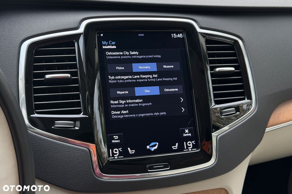 Volvo XC 90 T8 AWD Plug-In Hybrid Inscription Expression 7os - 28