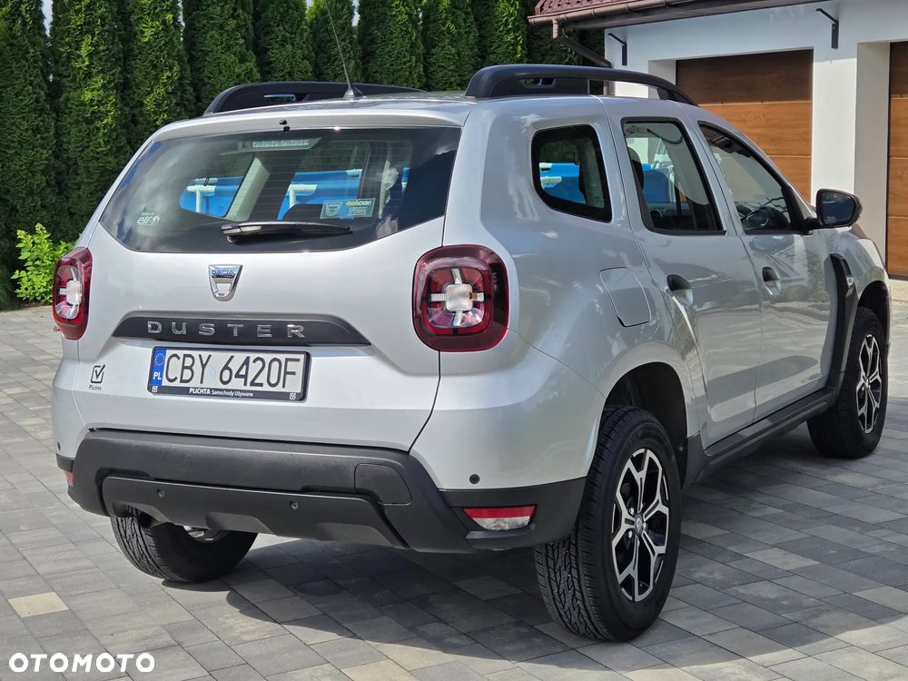 Dacia Duster 1.6 SCe Laureate S&S - 21