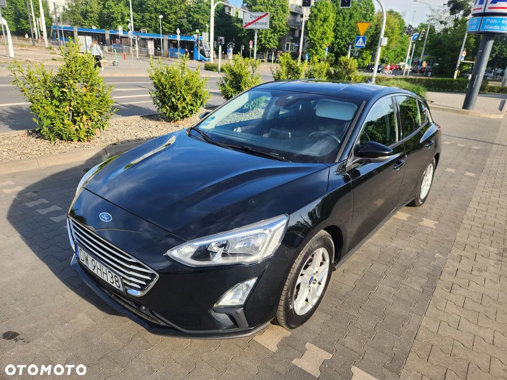 Ford Focus 1.0 EcoBoost Trend Edition Business - 1
