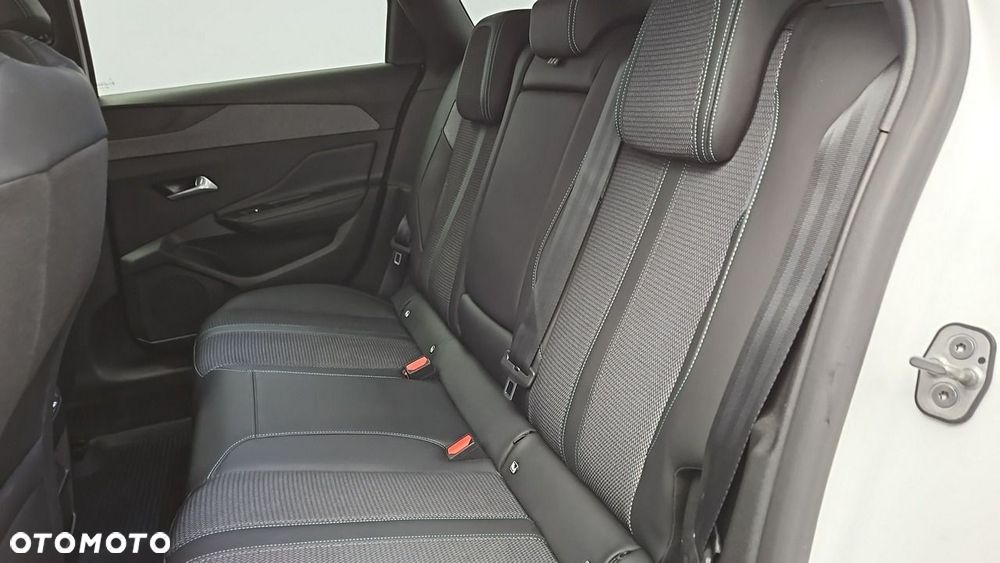 Peugeot 308 1.5 BlueHDi Allure S&S EAT8 - 22