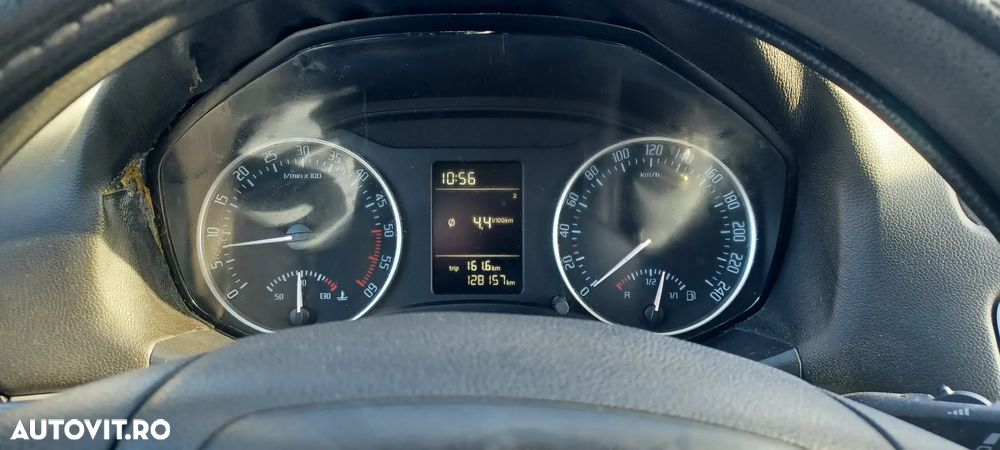 Skoda Octavia 1.6 TDI Ambiente - 3