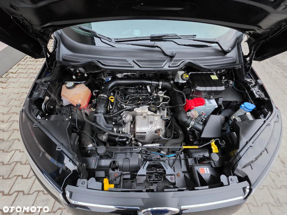 Ford EcoSport - 38