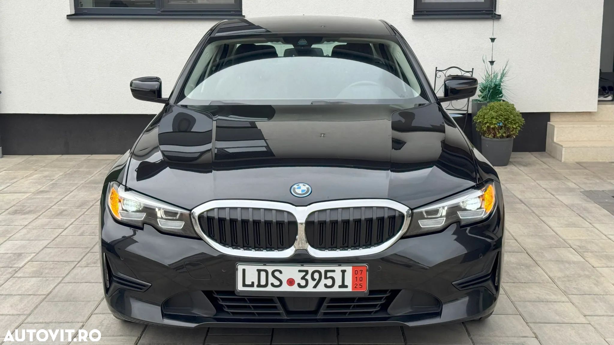 BMW Seria 3 320e Aut. M Sport - 1