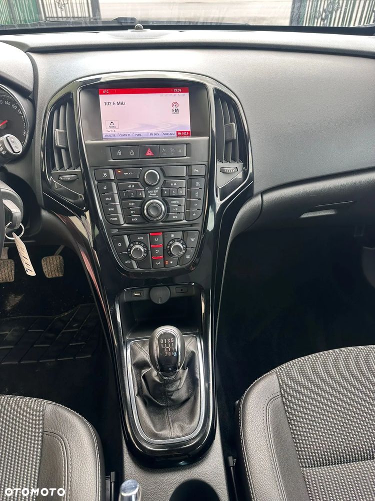 Opel Astra 1.6 CDTI Dynamic - 10