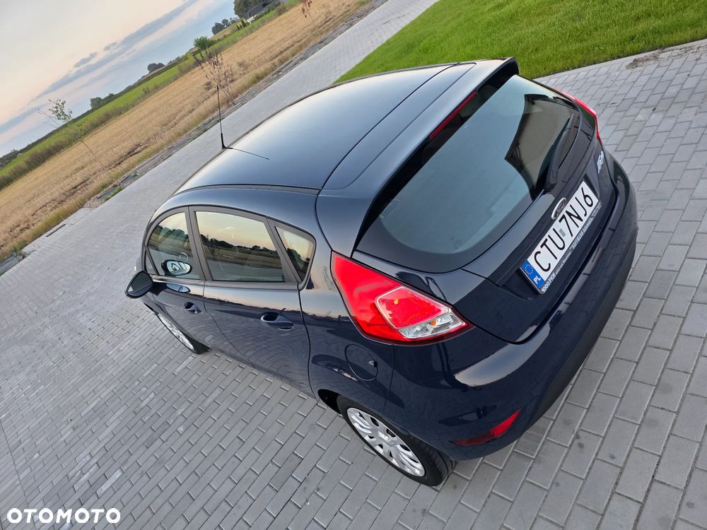Ford Fiesta 1.25 Trend - 38