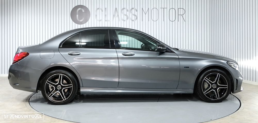 Mercedes-Benz C 300 de AMG Line - 9