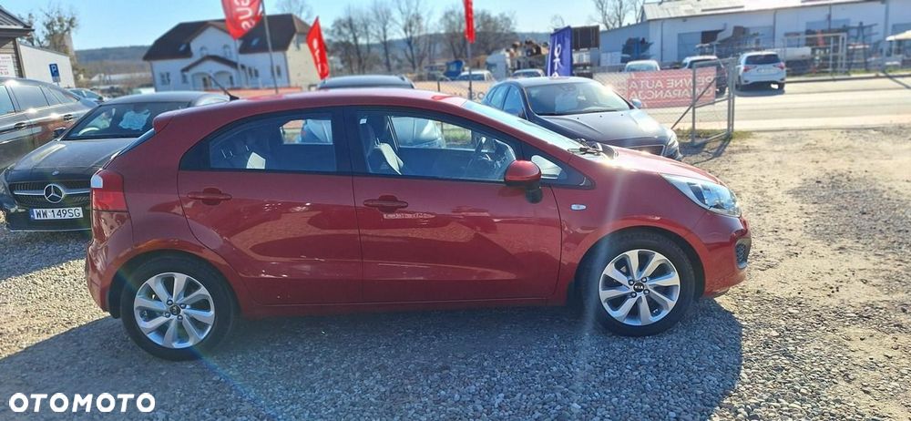 Kia Rio - 9