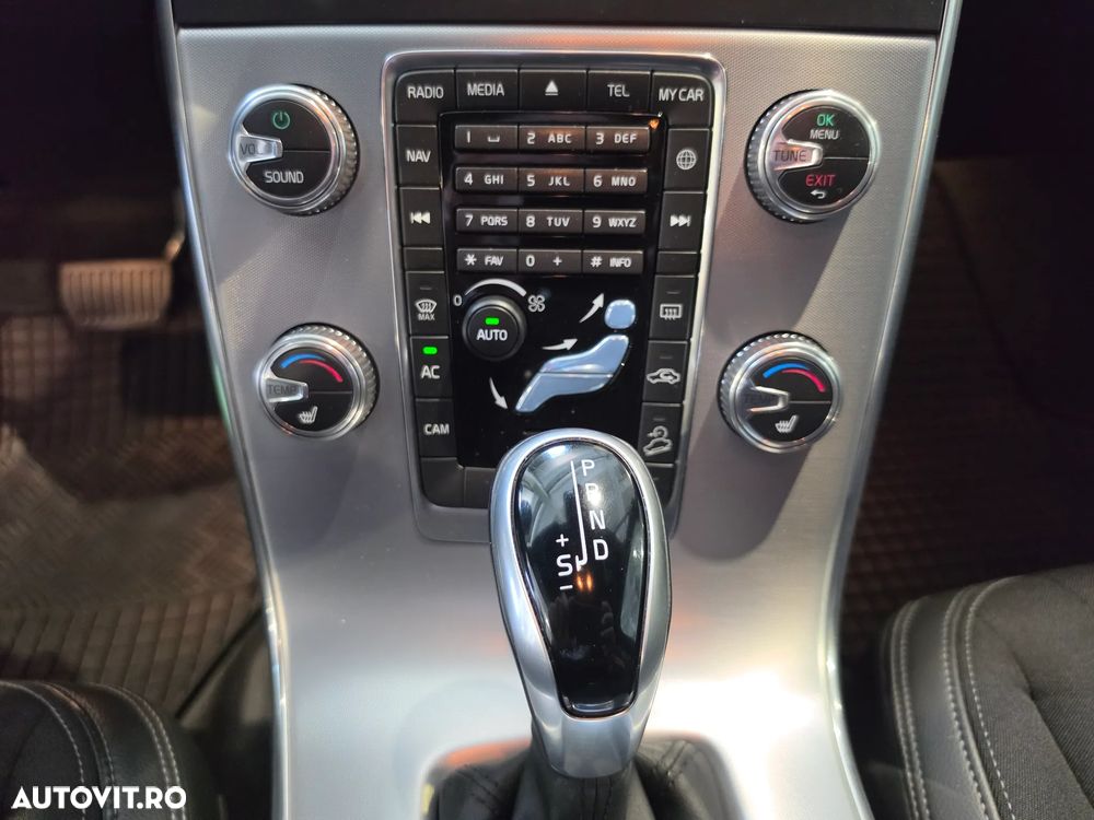 Volvo V60 - 27