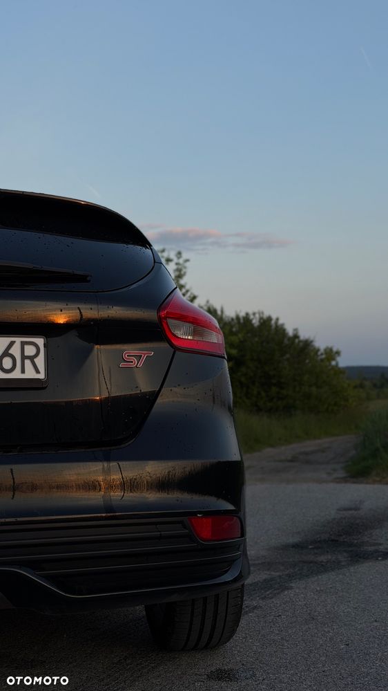 Ford Focus 2.0 TDCi ST - 7