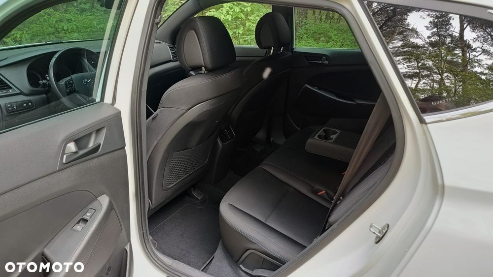 Hyundai Tucson blue 1.7 CRDi 2WD DCT Style - 10
