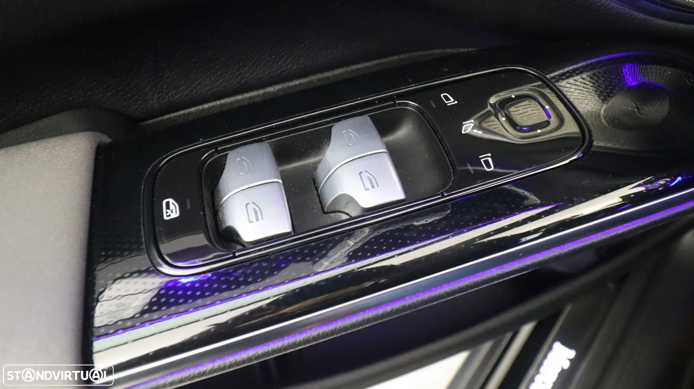 Mercedes-Benz EQS SUV 450+ - 26
