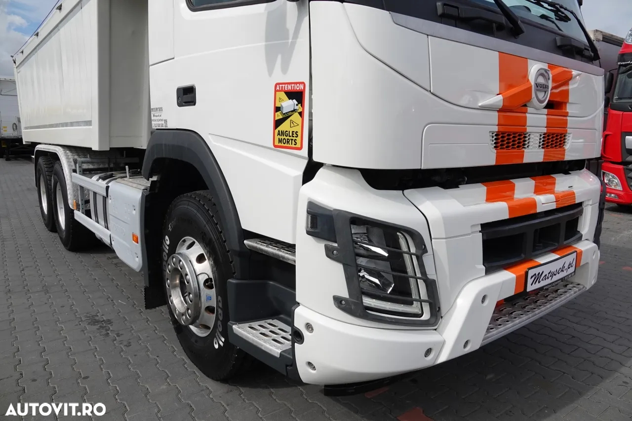 Volvo FMX 380 / 6x4 / CAMION BASCULANTE / 2019/ AXIE ELEVABILĂ / CAPACITATE DE ÎNCĂRCARE: 15.500 KG / GREUTATE: 10.500 KG / BASCULANĂ SPATE / EURO 6 / - 16
