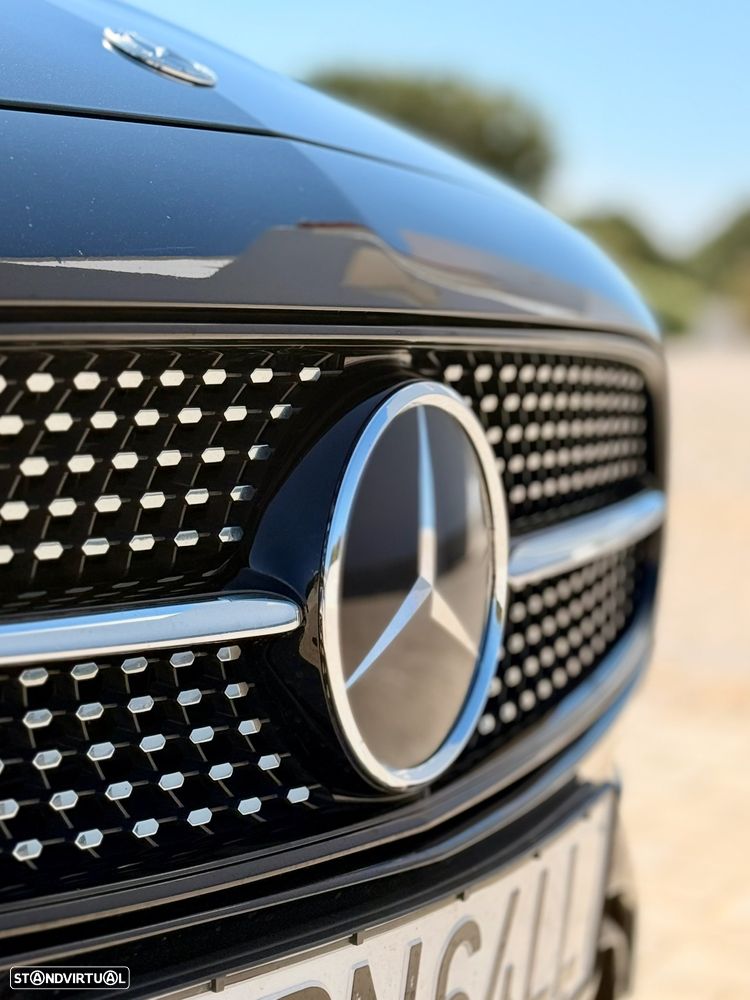 Mercedes-Benz E 300 e Station 9G-TRONIC AMG Line - 18