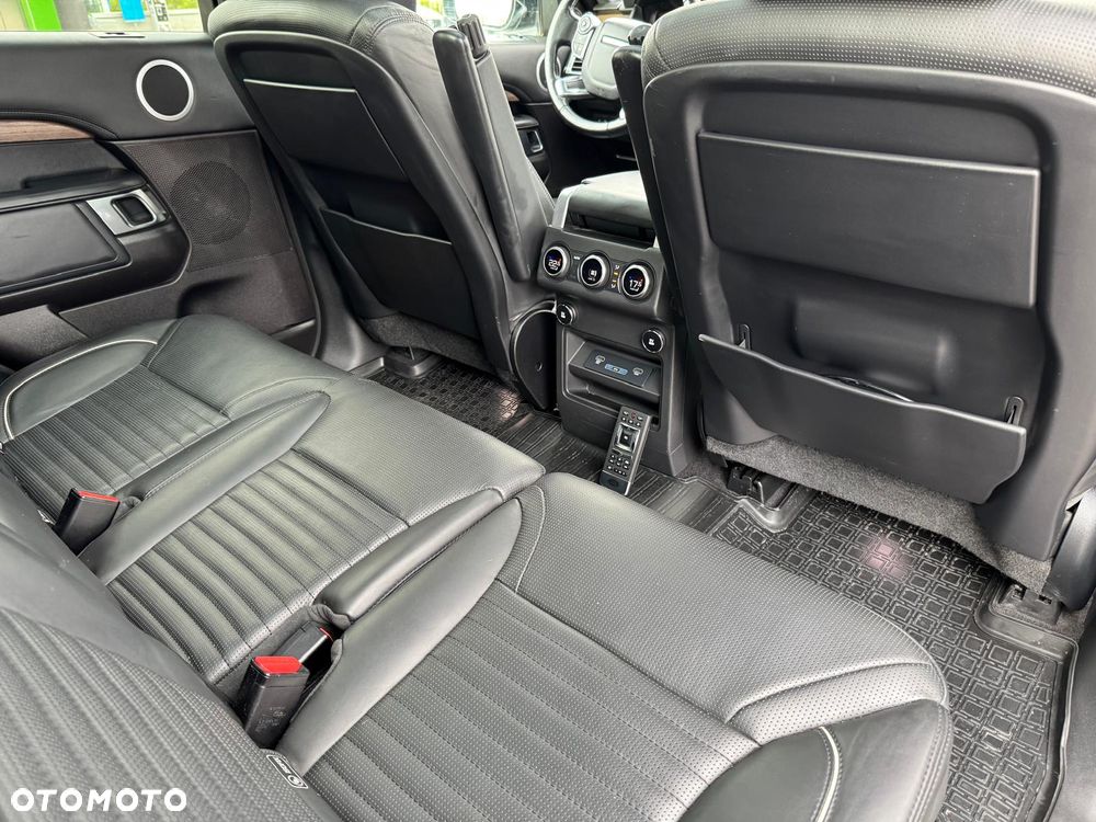 Land Rover Discovery 3.0 TD6 HSE Luxury - 13