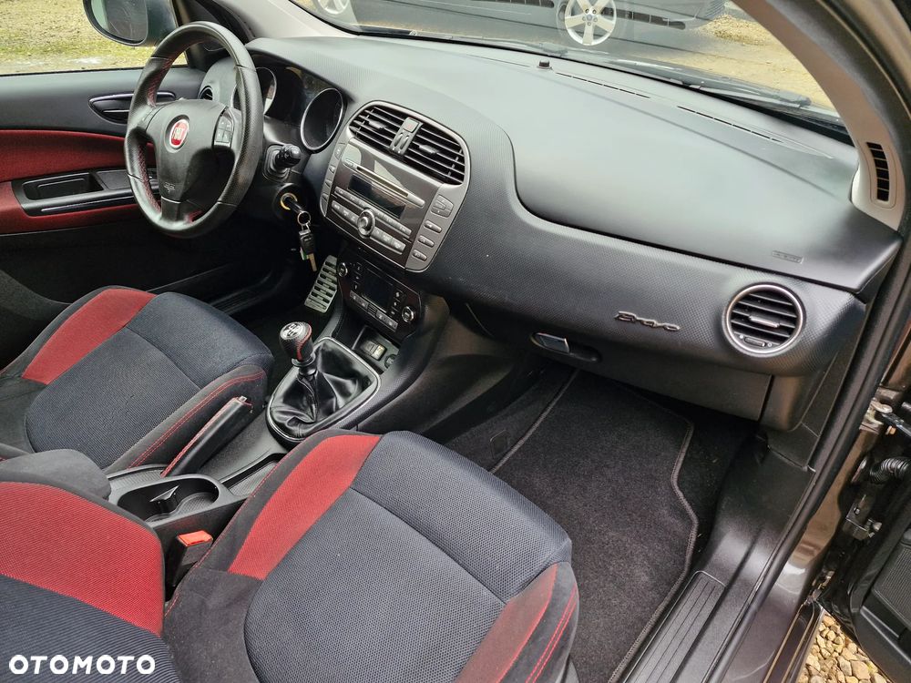 Fiat Bravo 1.4 T-JET 16V Street - 7