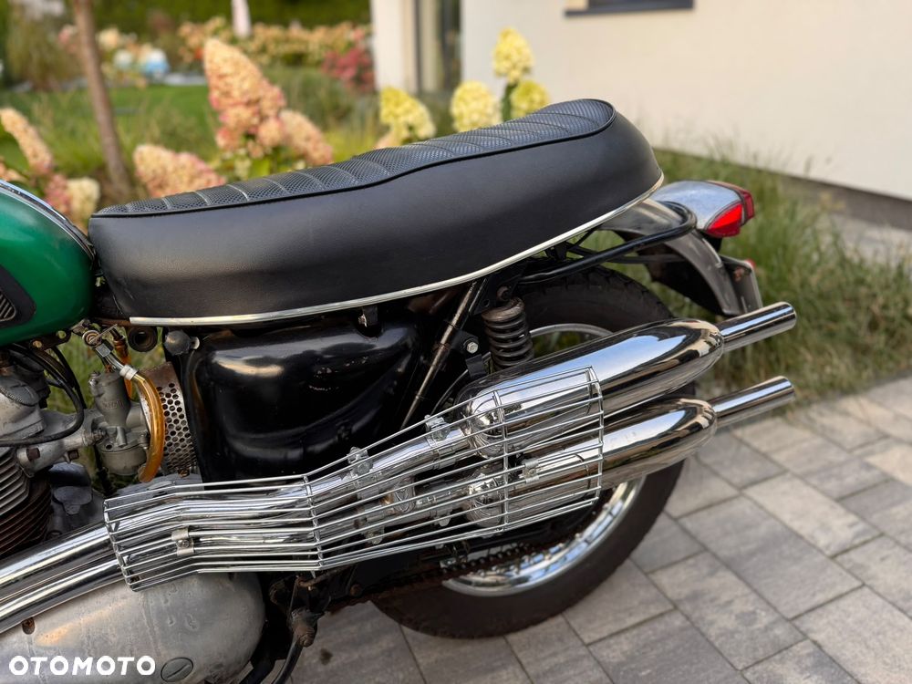 Triumph Trophy - 13