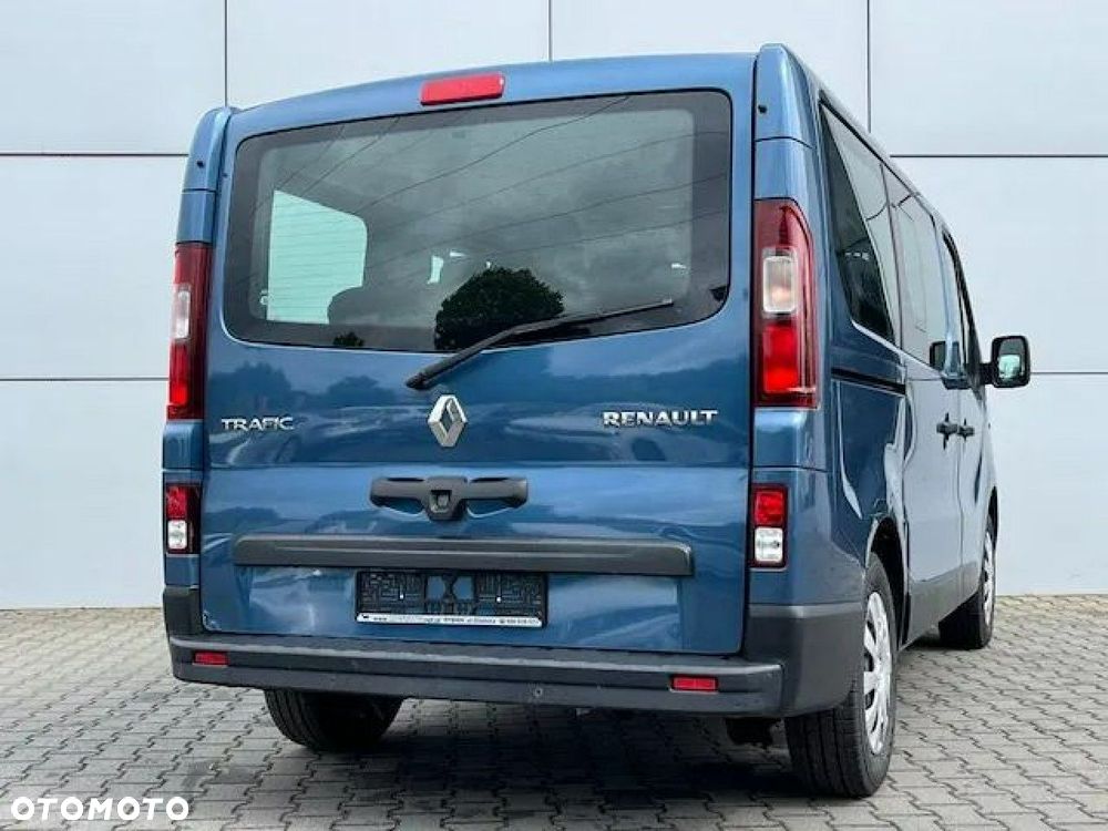 Renault Trafic - 8
