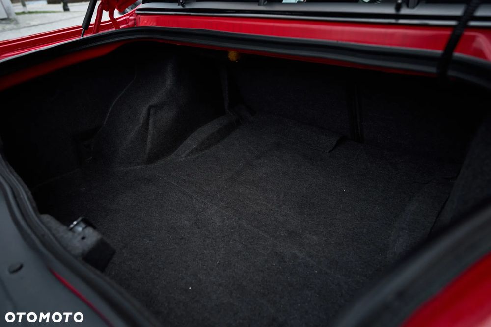 Dodge Challenger - 18