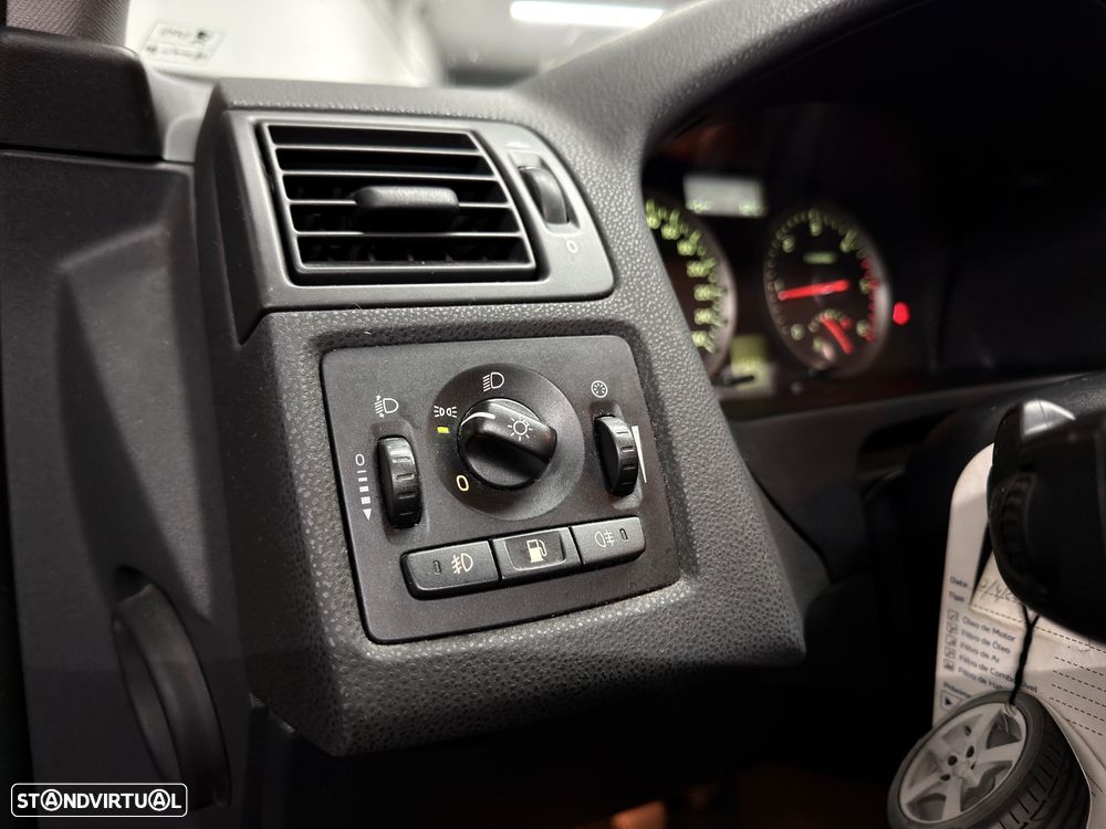 Volvo C30 1.6 D R-Design - 16